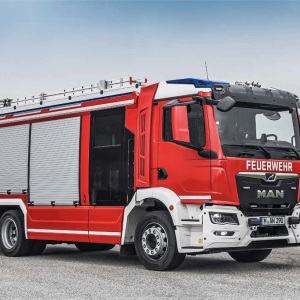 CAMION POMPIER